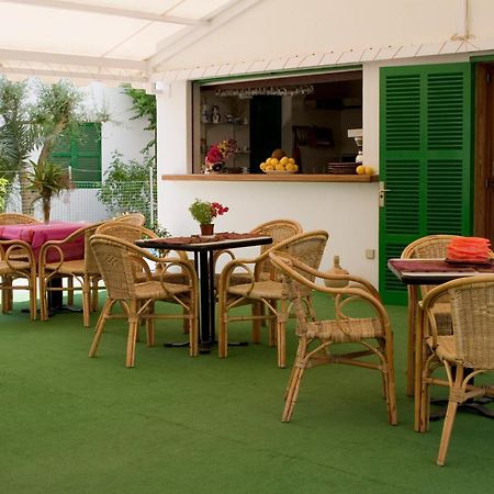 Hostal La Ceiba Cala d'Or  Ngoại thất bức ảnh